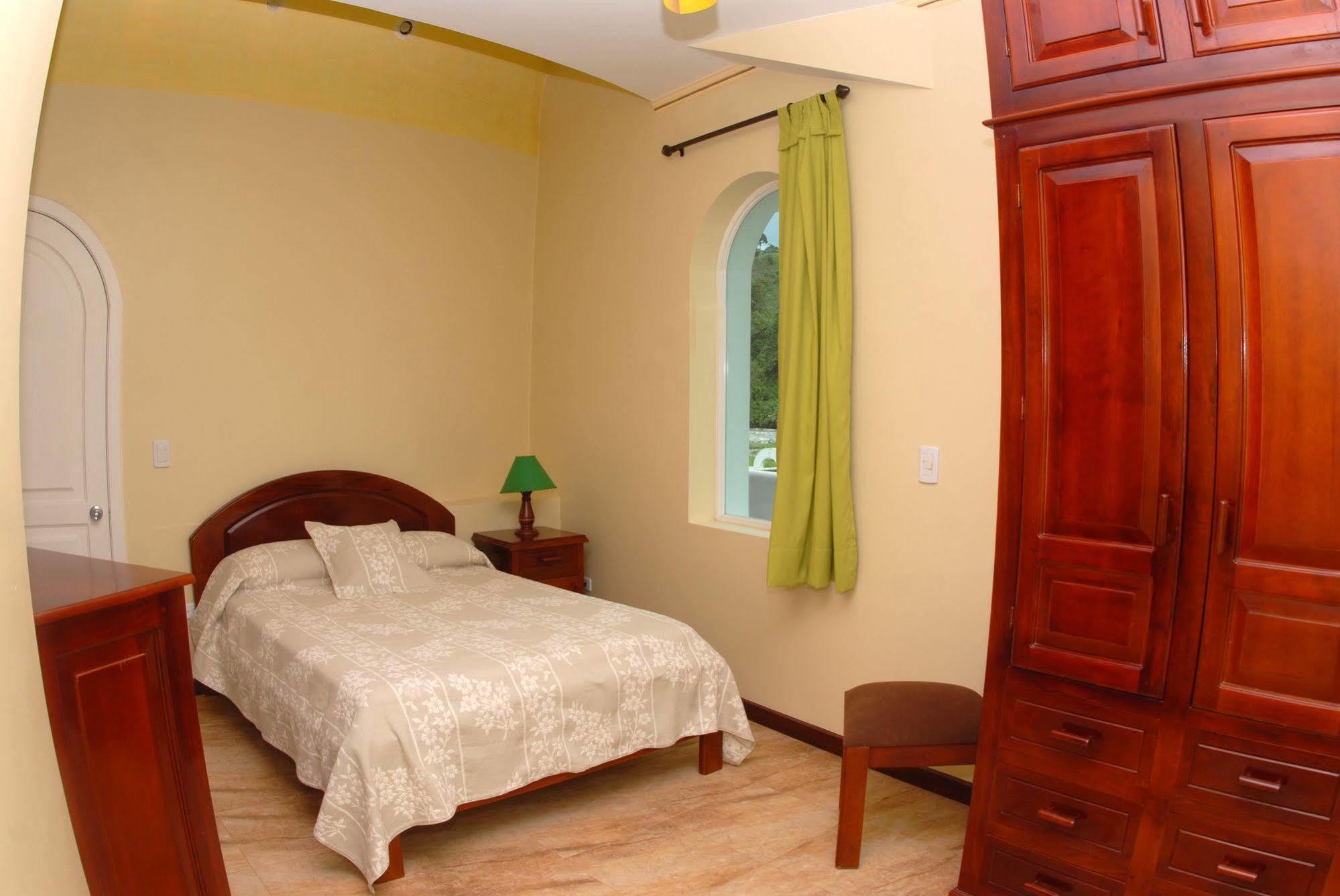 Hacienda Rio Blanco Hotel San Miguel de los Bancos Bagian luar foto